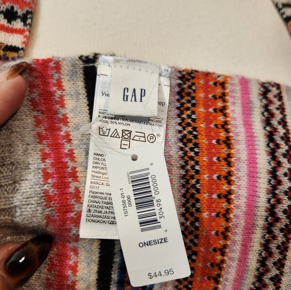 NWT GAP MERINO WOOL BLEND MULTICOLOR FAIR ISLE SCARF UNISEX - Picture 6 of 7